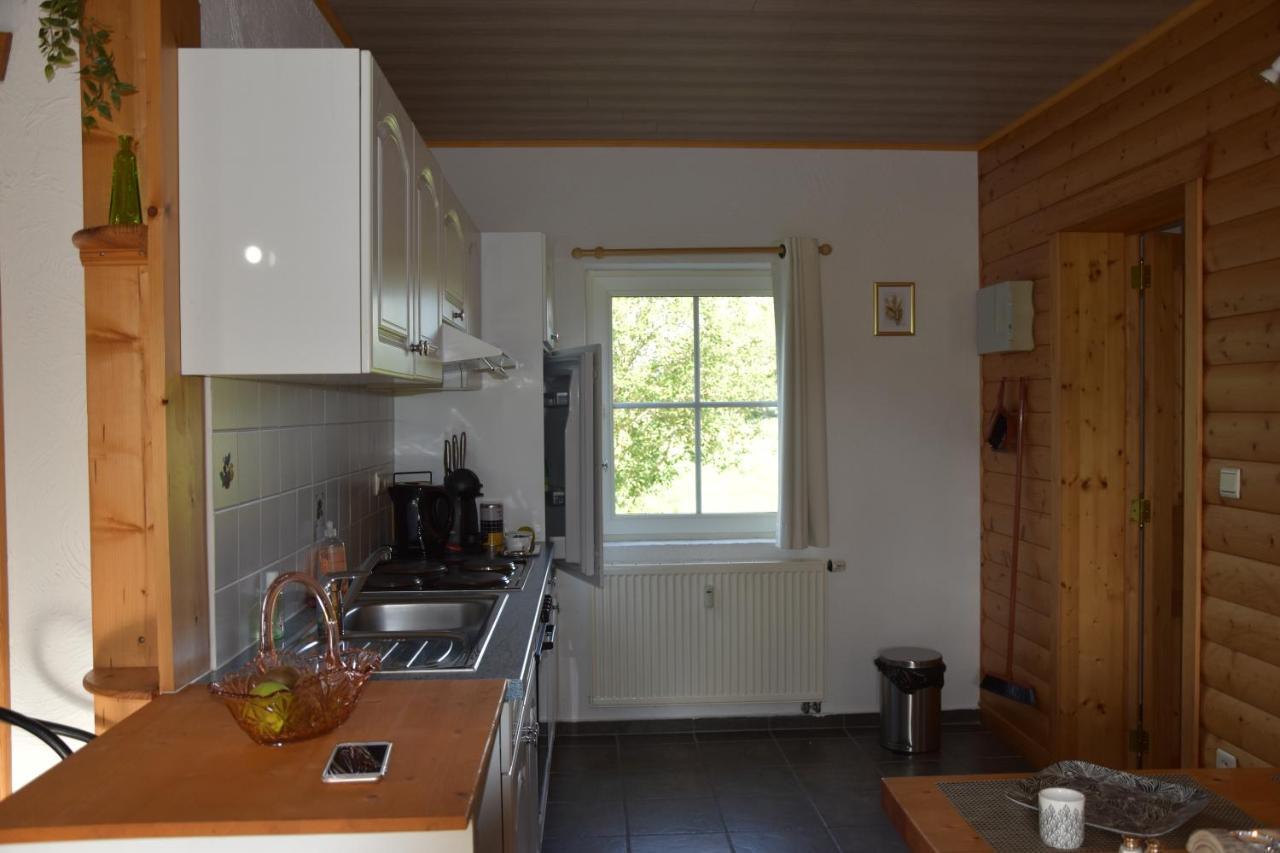 Gîte du cheval blanc d'Houmont Sainte-Ode Extérieur photo